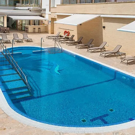 Biniamar ホテル 3*