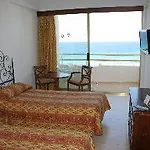 Biniamar Hotel 3*